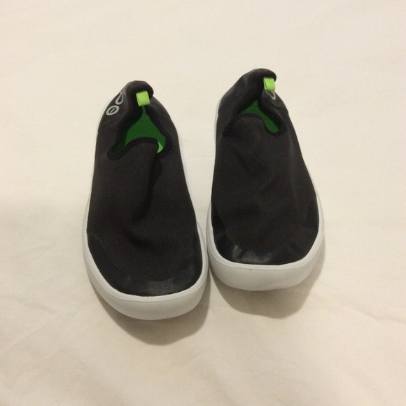 OOFOS Recovery Shoe - Picture 2 of 3